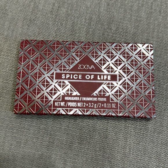 NEW Zoeva Spice of Life Highlighter & Contour Palette - Picture 2 of 9
